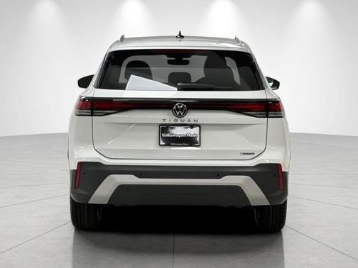 Pure White 2026 Volkswagen Tiguan 2.0T S