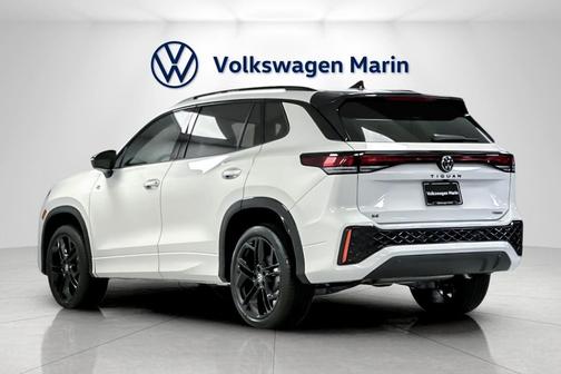 2026 Volkswagen Tiguan 2.0T SE R-Line Black 4MOTION
