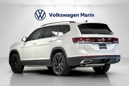 2026 Volkswagen Atlas 2.0T SE w/Technology 4MOTION