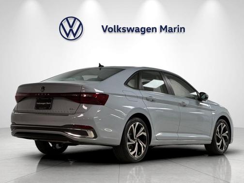 Monument Gray 2026 Volkswagen Jetta 1.4T SEL