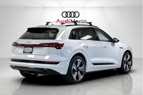 2023 Audi e-tron Premium Plus quattro