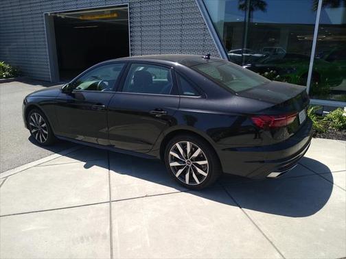 2022 Audi A4 40 Premium Plus