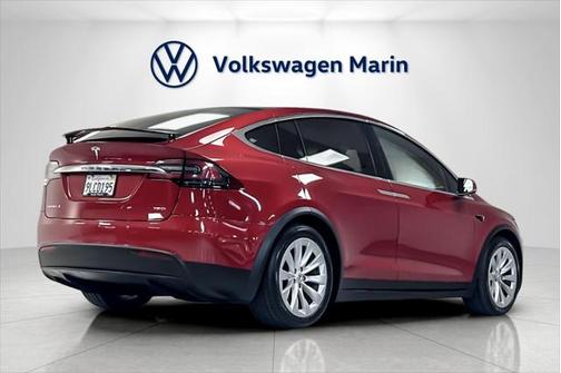 2018 Tesla Model X 75D