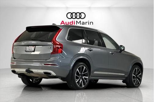2019 Volvo XC90 T6 Inscription