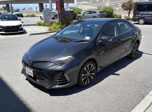 Black Sand Pearl 2018 Toyota Corolla XSE