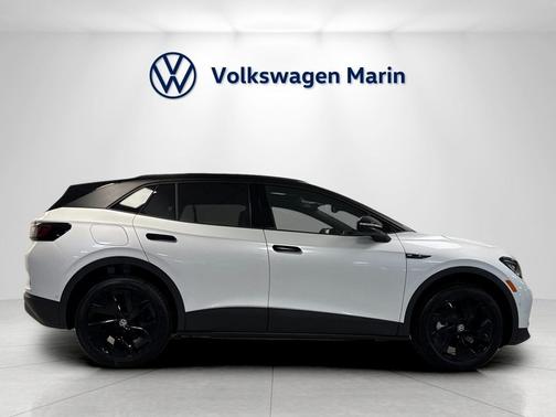 Deep Black Pearl 2026 Volkswagen ID.4 AWD Pro S Plus