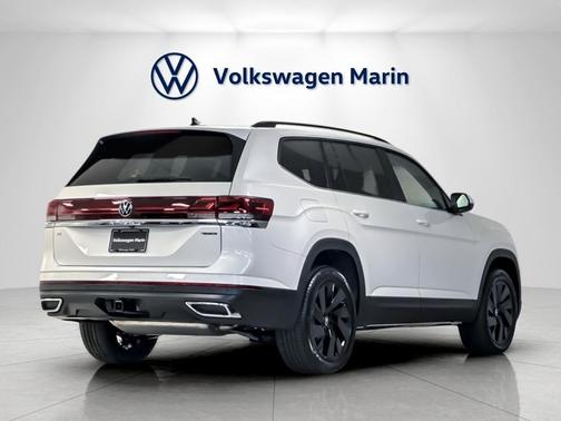 2026 Volkswagen Atlas 2.0T SE w/Technology 4MOTION