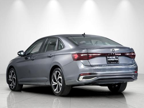 Platinum Gray Metallic 2026 Volkswagen Jetta 1.4T SEL