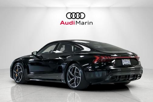 2023 Audi RS e-tron GT quattro