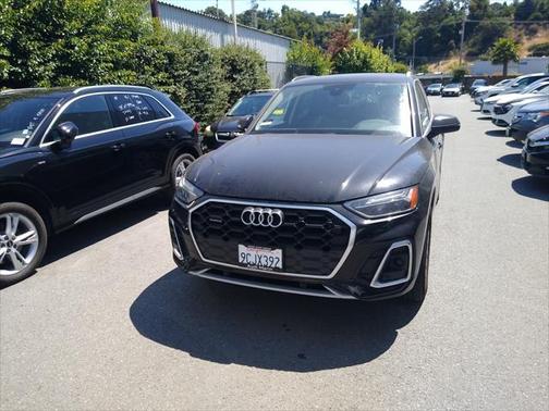 2022 Audi Q5 45 S line Premium