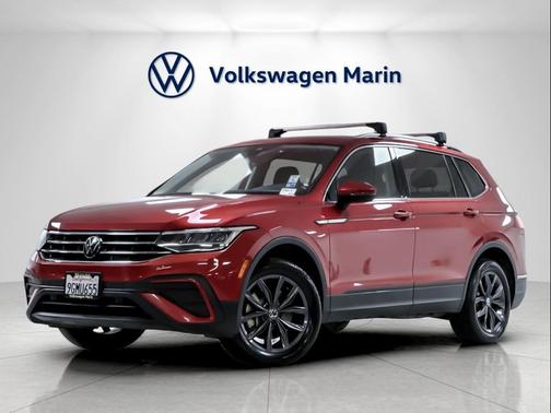 Kings Red Metallic 2023 Volkswagen Tiguan 2.0T SE