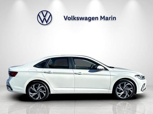 Opal White Pearl 2026 Volkswagen Jetta 1.4T SEL