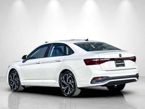 Opal White Pearl 2026 Volkswagen Jetta 1.4T SEL