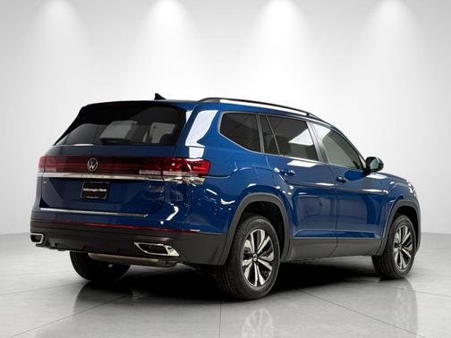 mountain lake blue metallic 2026 Volkswagen Atlas 2.0T SE