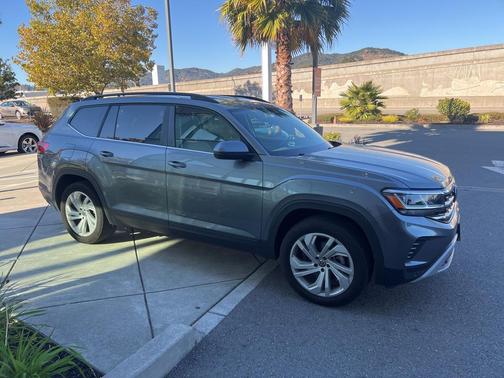 2021 Volkswagen Atlas 3.6L SE w/Technology
