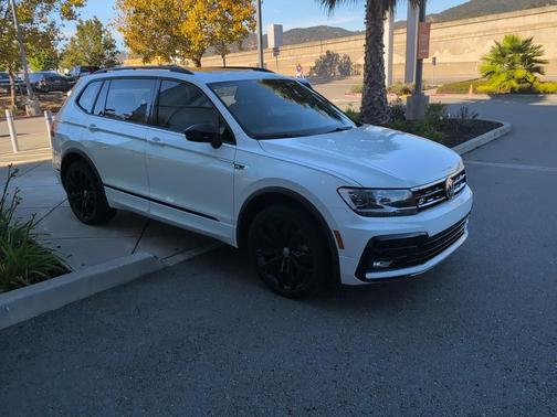 2021 Volkswagen Tiguan 2.0T SE R-Line Black 4MOTION