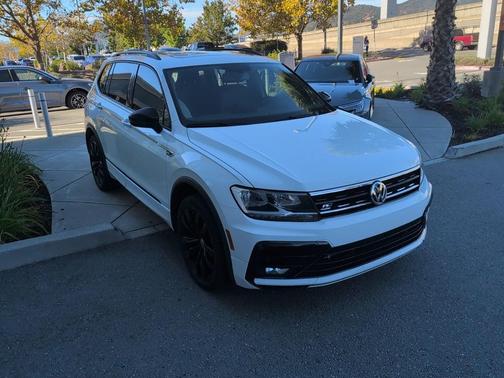 2021 Volkswagen Tiguan 2.0T SE R-Line Black 4MOTION