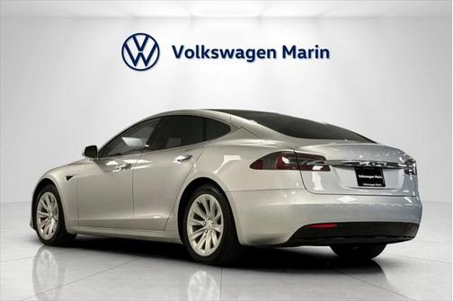 2017 Tesla Model S 75D
