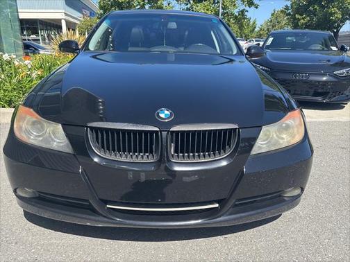 2006 BMW 330 330i