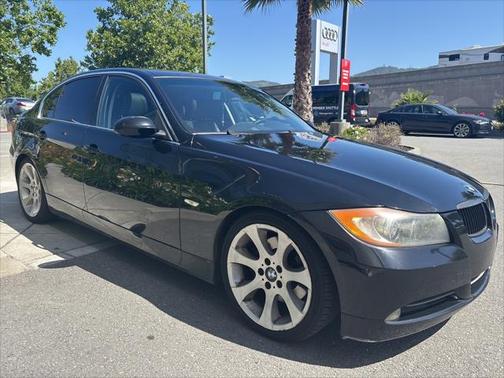 2006 BMW 330 330i