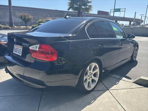 2006 BMW 330 330i
