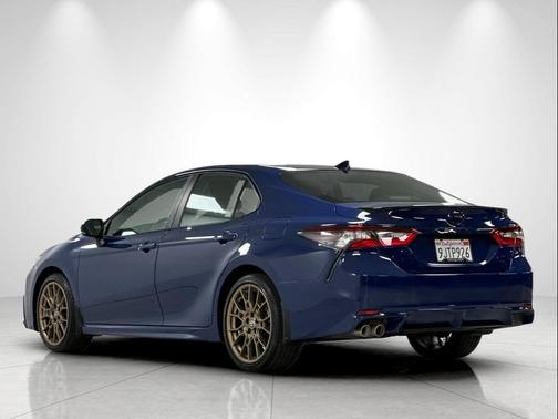 Reservoir Blue 2024 Toyota Camry Hybrid SE