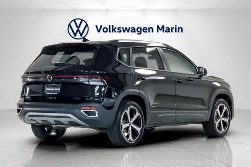 2025 Volkswagen Taos 1.5T SEL