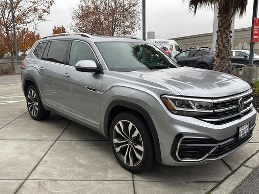 2023 Volkswagen Atlas 3.6L SEL Premium