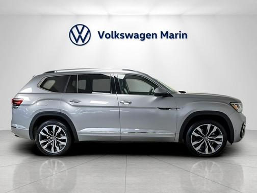 2023 Volkswagen Atlas 3.6L SEL Premium