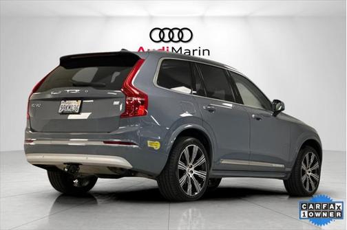 2022 Volvo XC90 Recharge Plug-In Hybrid T8 Inscription 6 Passenger