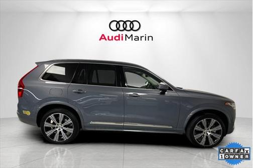 2022 Volvo XC90 Recharge Plug-In Hybrid T8 Inscription 6 Passenger