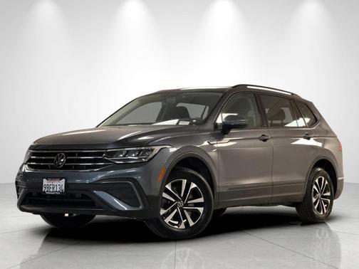 Platinum Gray Metallic 2022 Volkswagen Tiguan 2.0T S