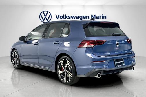2025 Volkswagen Golf GTI 2.0T SE DSG