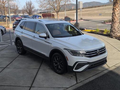 2022 Volkswagen Tiguan 2.0T SE 4MOTION