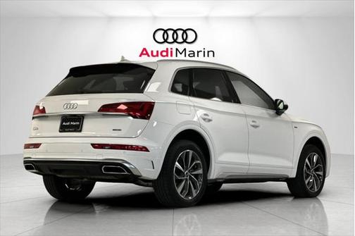 2024 Audi Q5 45 S line Premium Plus