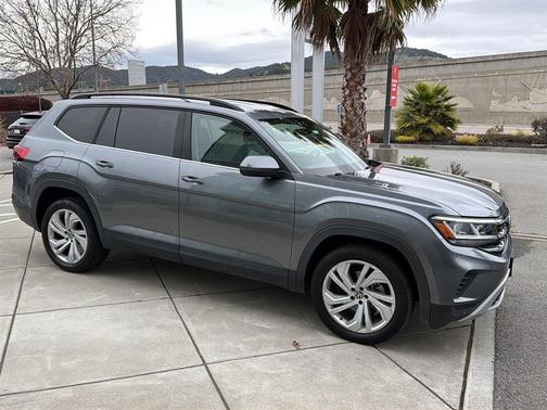 2021 Volkswagen Atlas 2.0T SE w/Technology