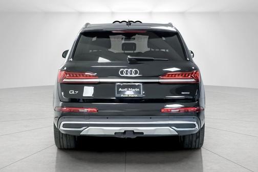 2023 Audi Q7 55 Prestige