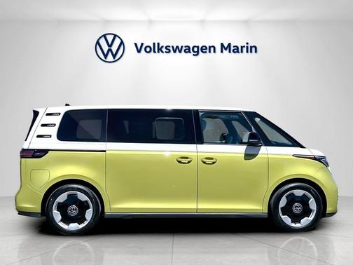 2025 Volkswagen ID. Buzz Pro S Plus with 4MOTION