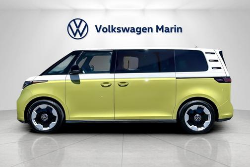2025 Volkswagen ID. Buzz Pro S Plus with 4MOTION
