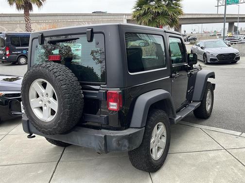 2017 Jeep Wrangler Sport