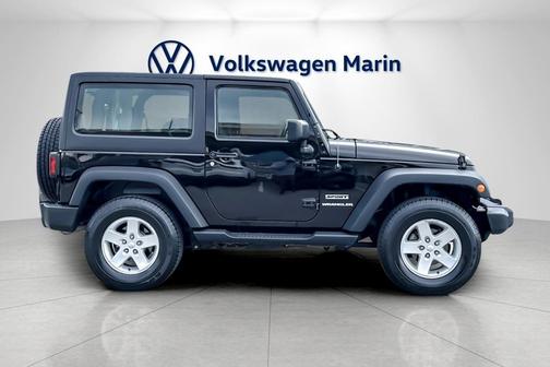 2017 Jeep Wrangler Sport