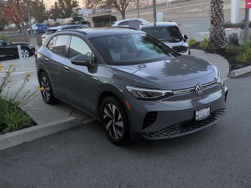 2023 Volkswagen ID.4 Pro