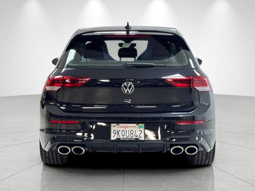 Deep Black Pearl 2024 Volkswagen Golf R 2.0T Manual