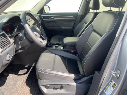 2022 Volkswagen Atlas 3.6L SE w/Technology