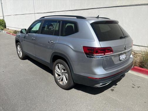 2022 Volkswagen Atlas 3.6L SE w/Technology