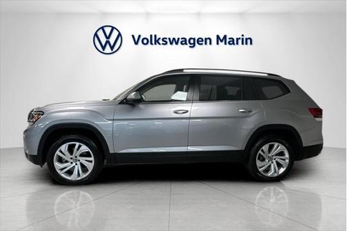 2022 Volkswagen Atlas 3.6L SE w/Technology