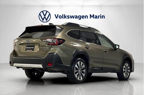 2023 Subaru Outback Touring XT