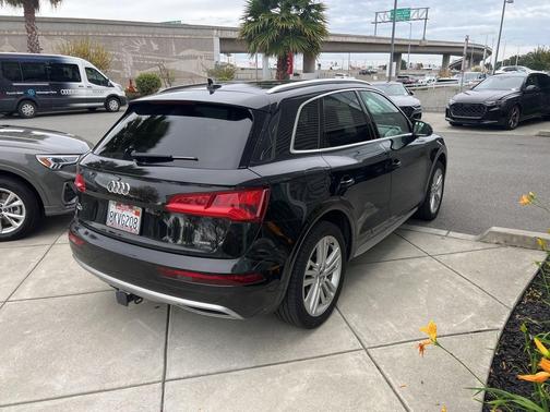 2019 Audi Q5 2.0T Premium Plus