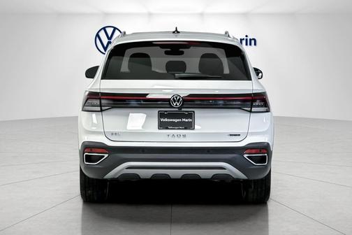 2026 Volkswagen Taos SEL