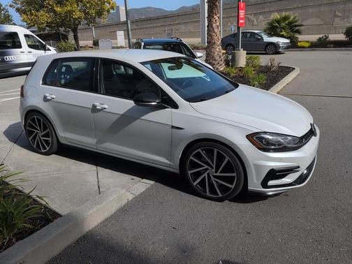 2019 Volkswagen Golf R 2.0T DSG